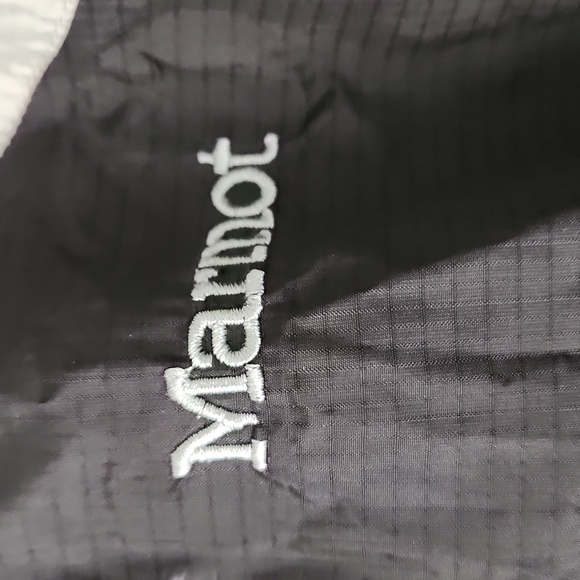 Small Marmot Rain Coat, Wind Breaker - Picture 2 of 5